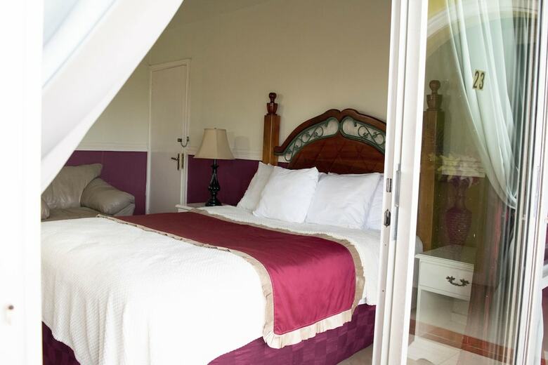 Mandeview Hotel
