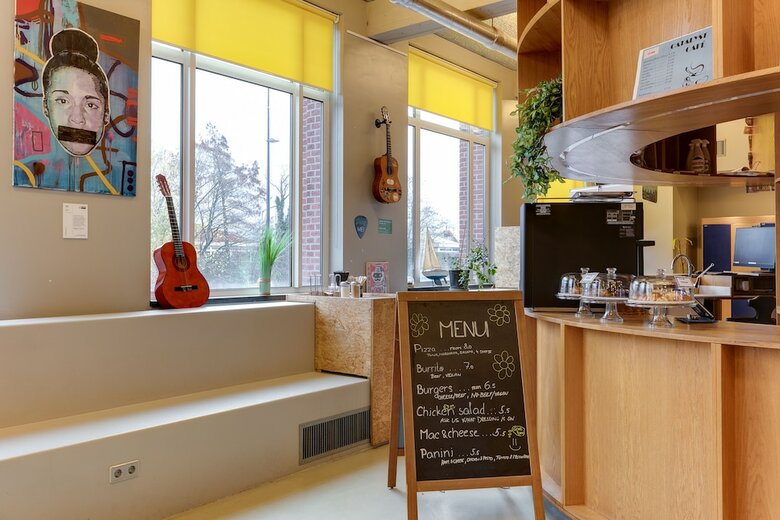Hostal Clinknoord - Hostel