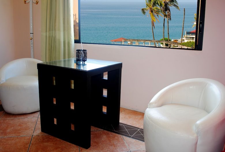 Hostal Antares