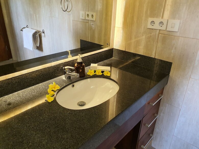 Hotel Genggong