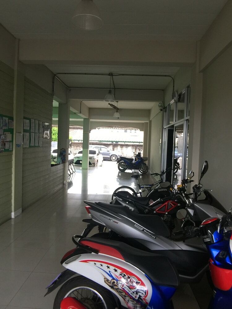 Hotel Ekkamon Mansion