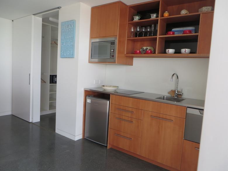 Apartamentos Golden Sand Beachfront Accommodation