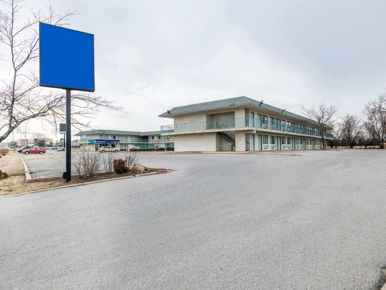 Motel Oyo Hotel Tulsa Route 66 West