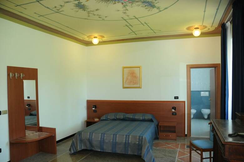 Hotel Albergo Villa Ester