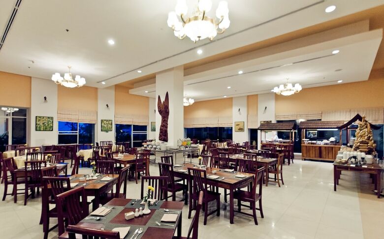 Champasak Grand Hotel