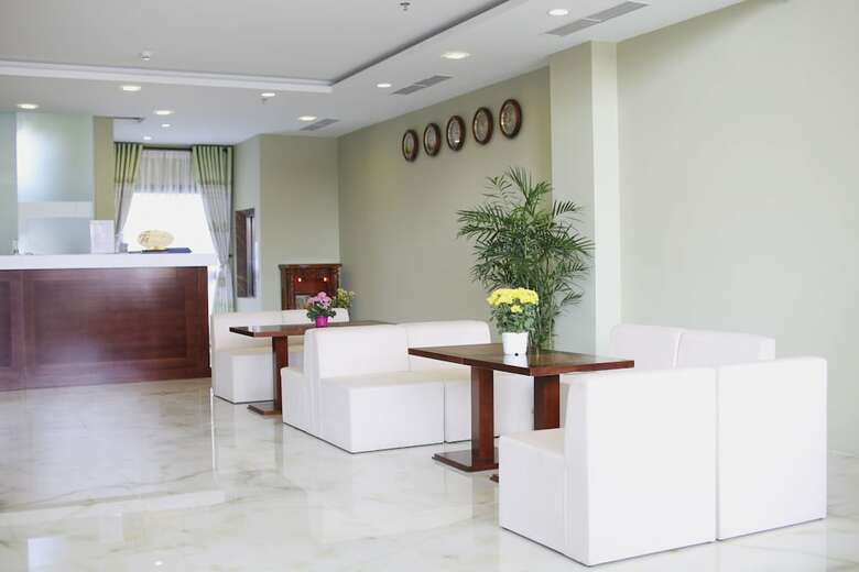 Green House Hotel