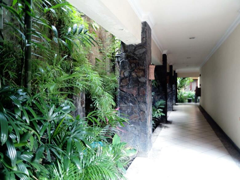 Lotus Garden Hotel