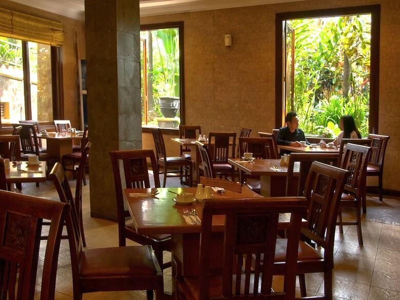 Lotus Garden Hotel