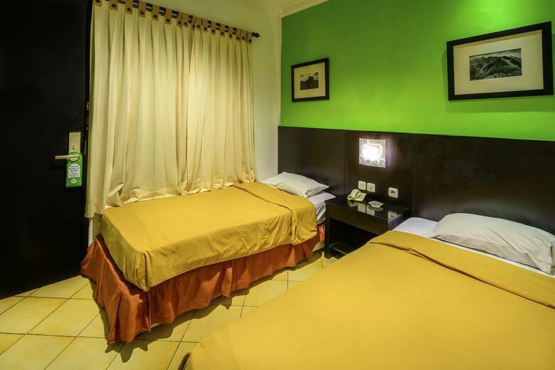Lotus Garden Hotel