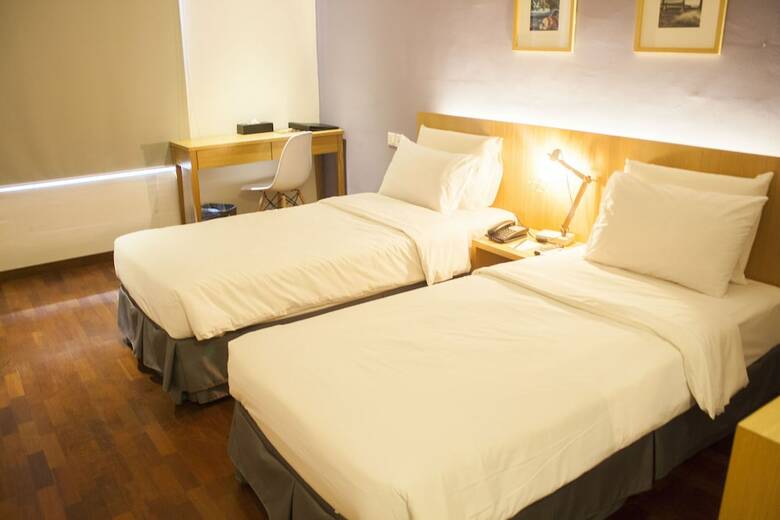 Quayside Hotel