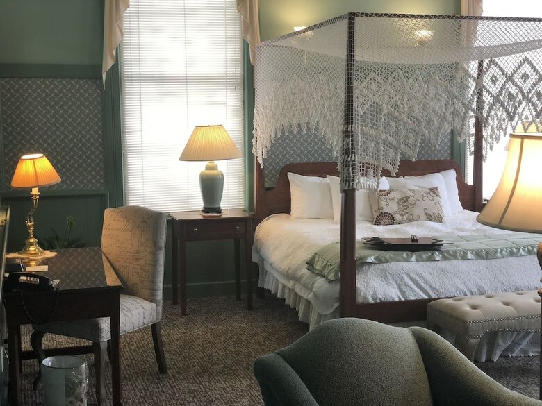 Bed & Breakfast Chambery Inn