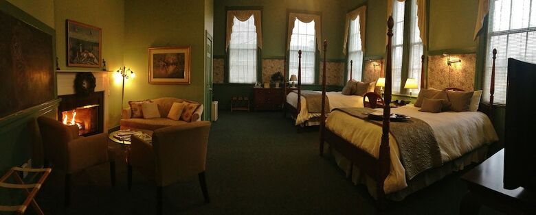 Bed & Breakfast Chambery Inn