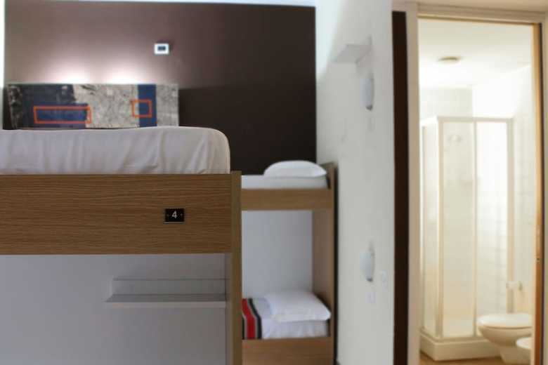 Hostal New Generation Hostel Citt� Studi