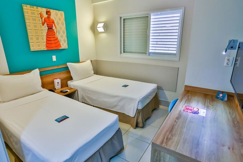Mega Moda Hotel