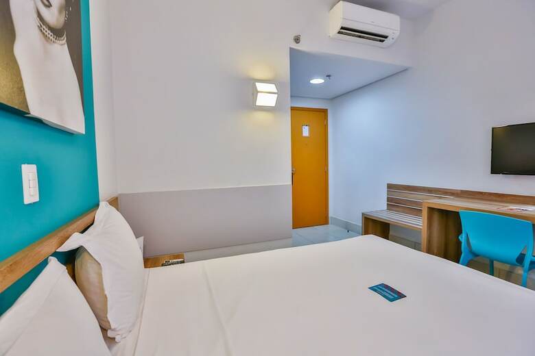 Mega Moda Hotel