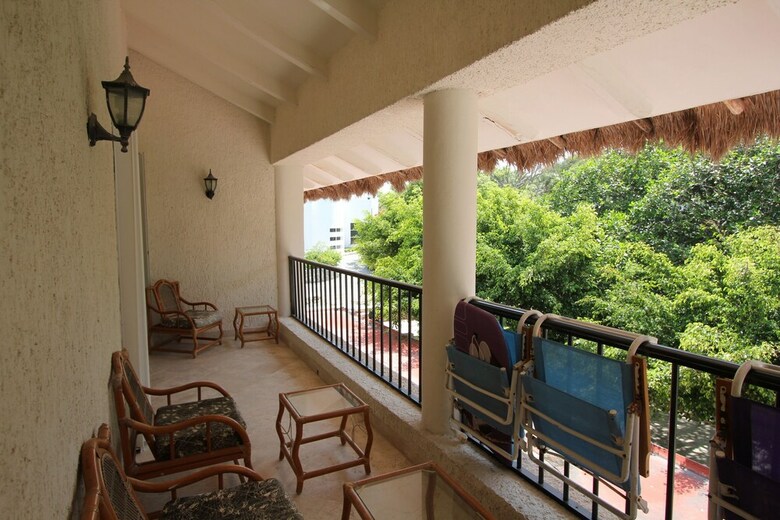 Plaza Marina Condos By Rentals Your Way