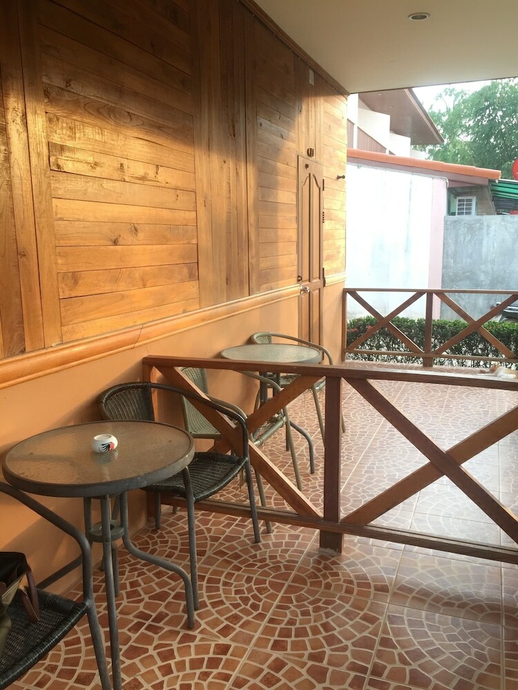 Hotel Poonsap Resort