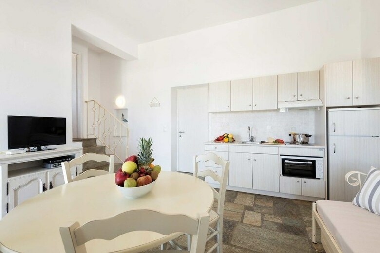 Aparthotel Ambelas Mare