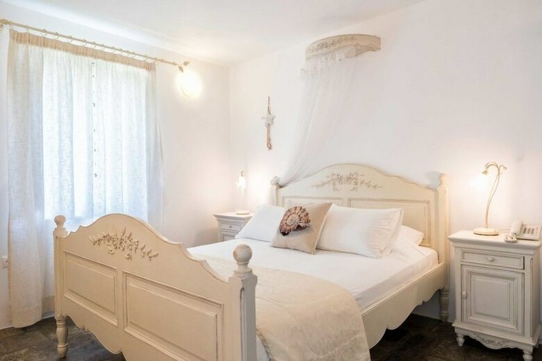 Aparthotel Ambelas Mare