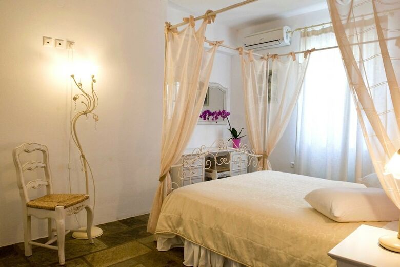 Aparthotel Ambelas Mare