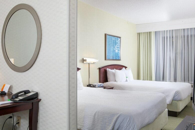Hotel Springhill Suites By Marriott Norfolk Virginia Beach