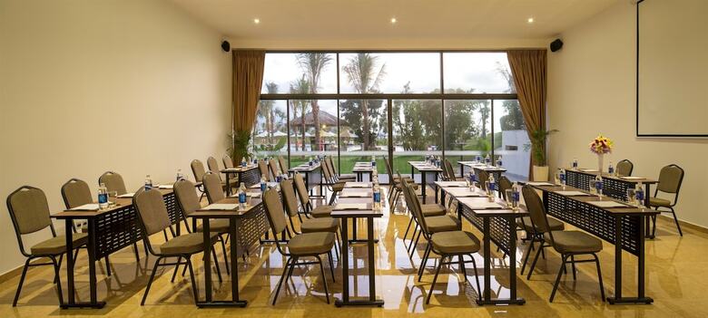 Apartamento Cam Ranh Riviera Beach Resort & Spa