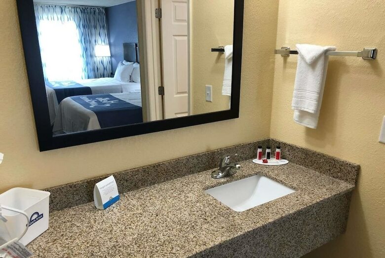 Hotel Day Inn By Wyndham Charles Town