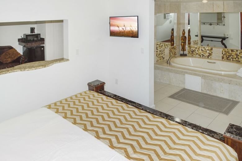 Hotel Travelodge By Wyndham Manhasset
