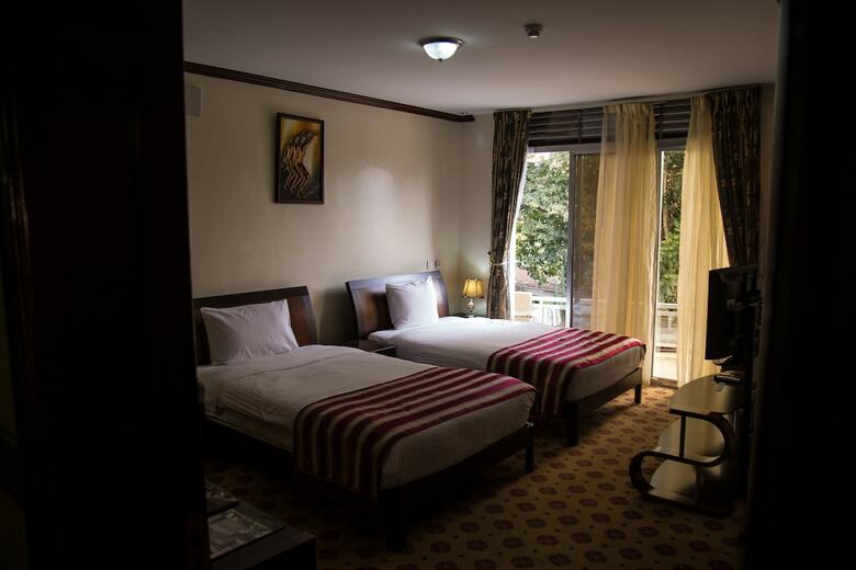 Karisimbi Hotel