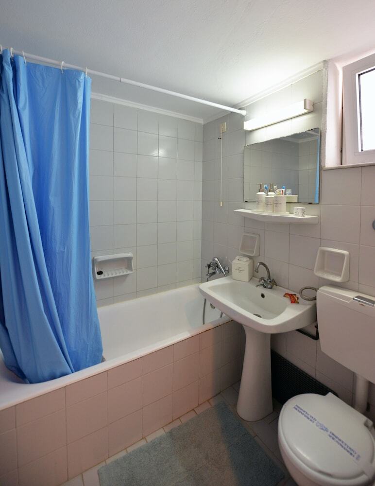 Anna Hotel