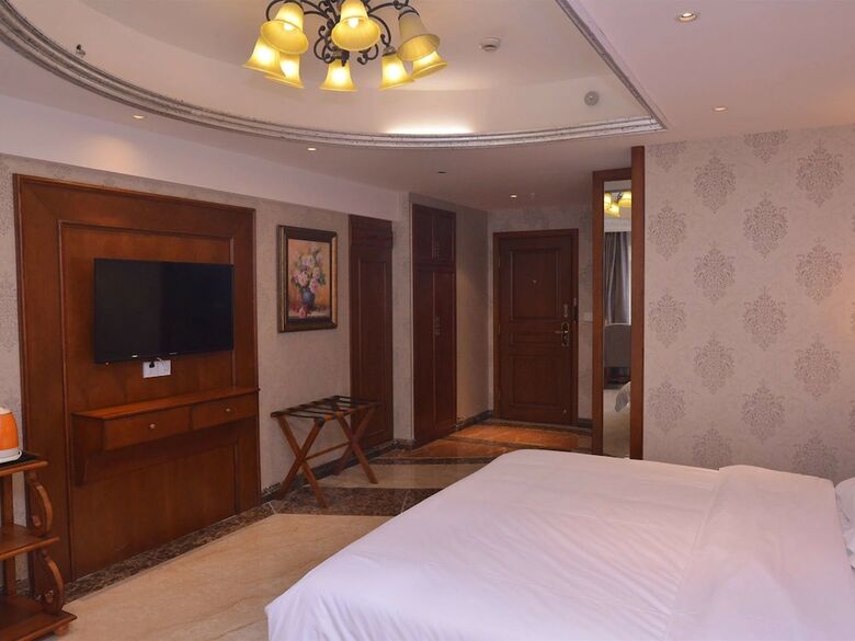 Hotel Ibis Chongqing Ranjiaba
