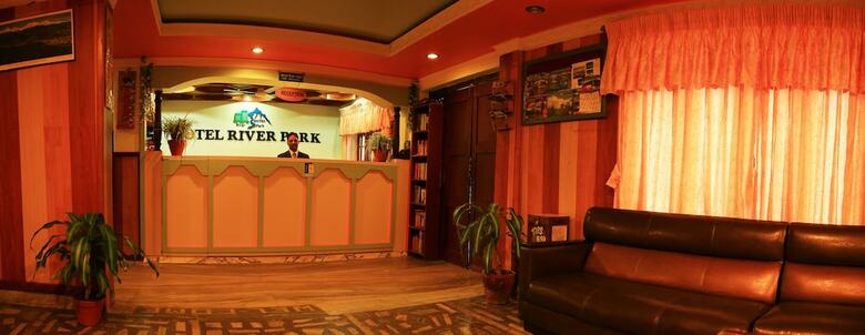 Hotel River Park