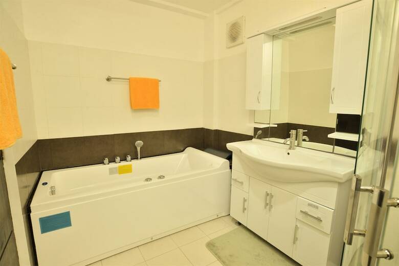 Hotel Lalaguna Villas Luxury Dive Resort & Spa