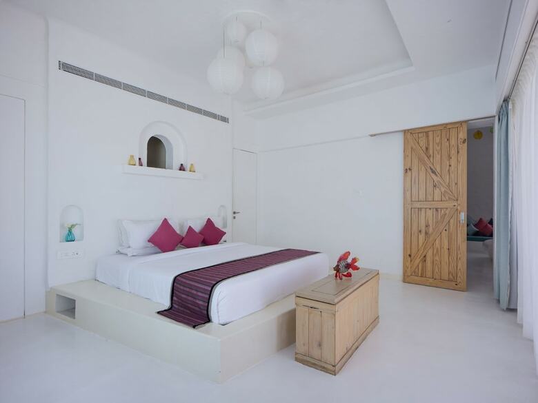 Hotel Serena Beach Resort