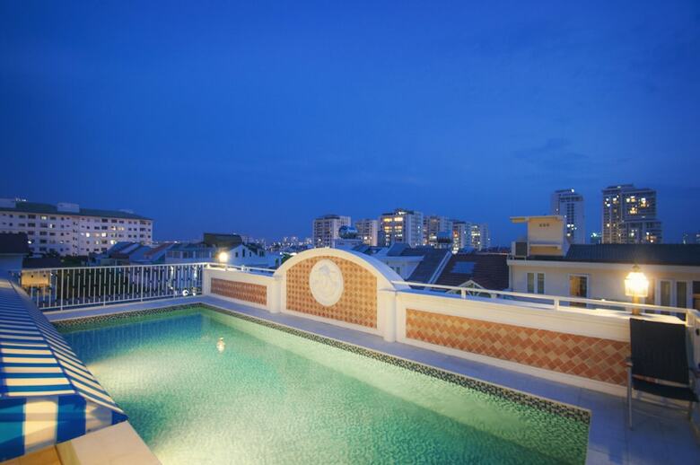 Central Hotel And Residences