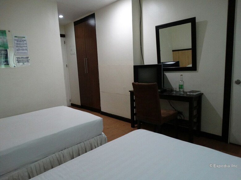 Hotel Panda Tea Garden Suites