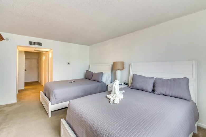 Ocean Reserve Oceanview Sunny Isles Luxury Condos