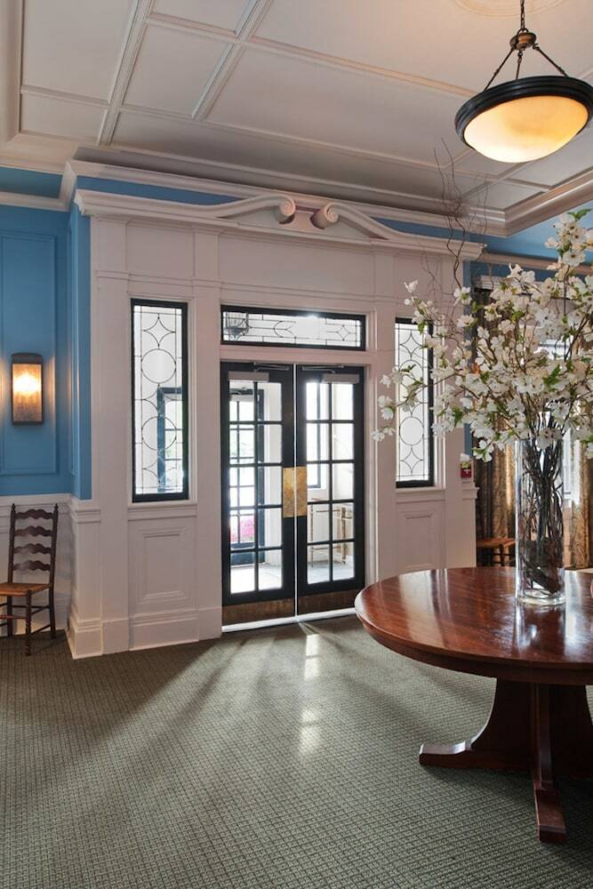 Hotel Colgate Inn