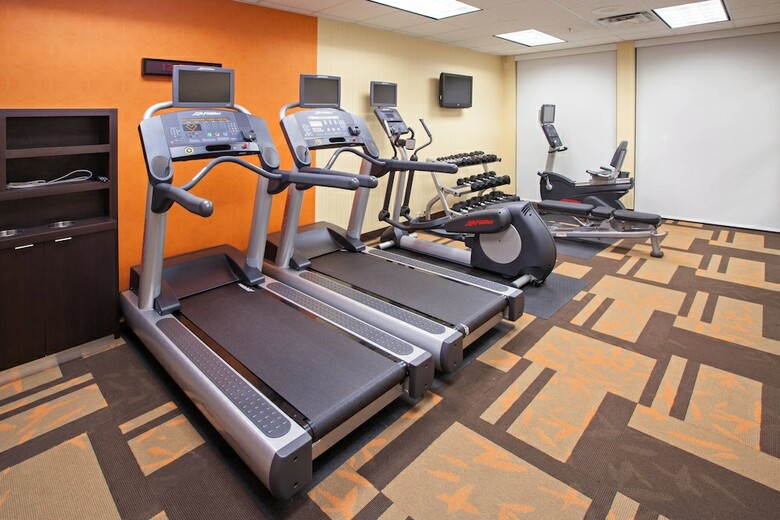 Hotel Courtyard By Marriott Louisville Northeast