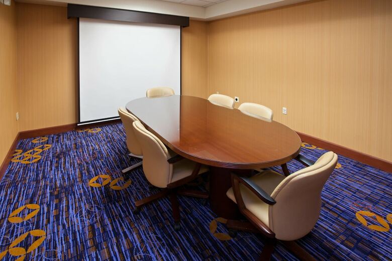 Hotel Courtyard By Marriott Louisville Northeast