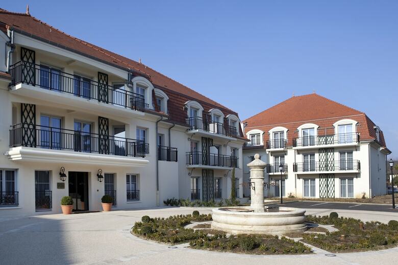 Villa M�dicis Beaune
