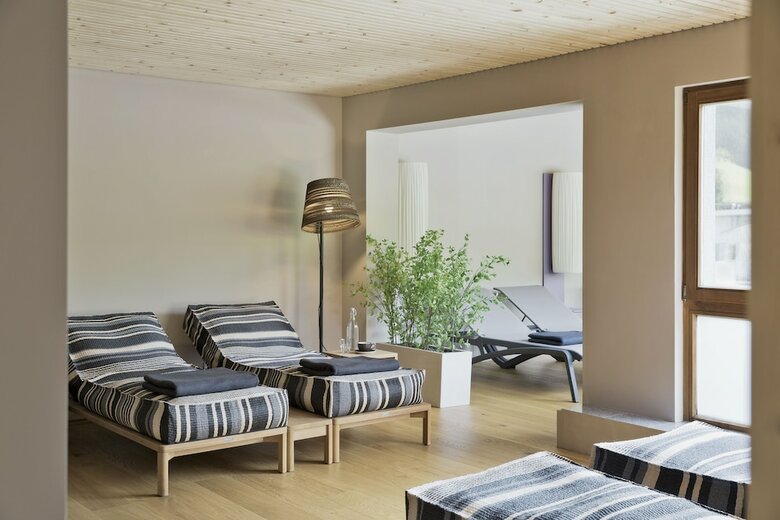 Nat�rlich Hell. Aparthotel & Camping