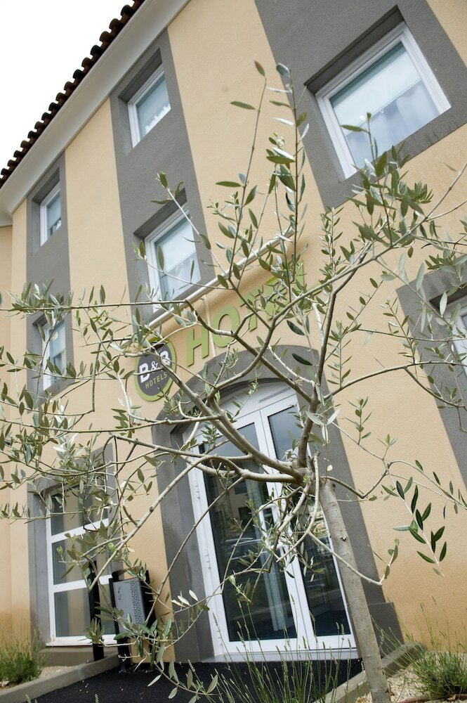 Hotel B&B H�tel Aix En Provence Le Tholonet