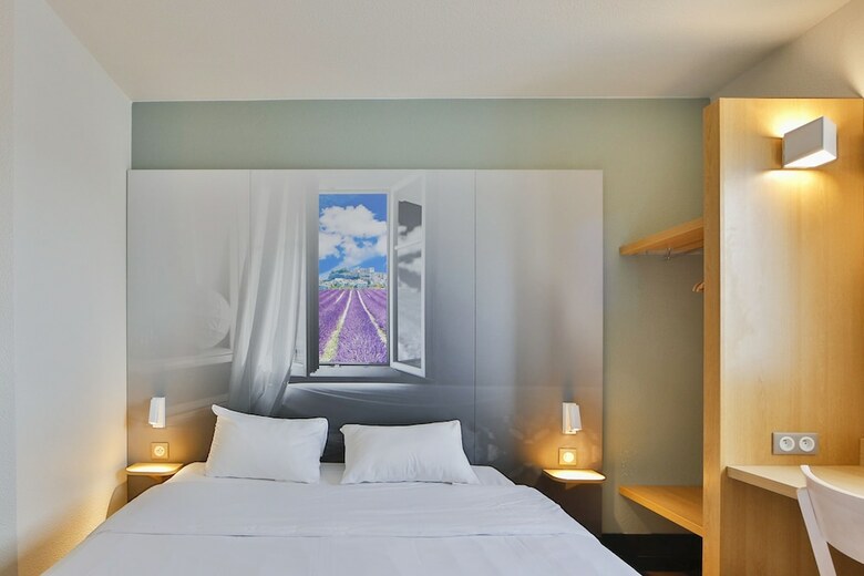 Hotel B&B H�tel Montelimar Nord
