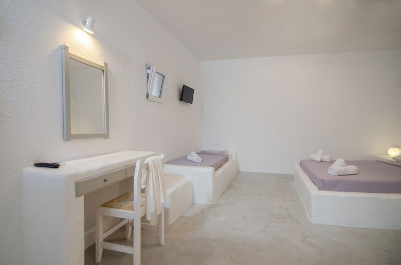 George & Irene Hotel