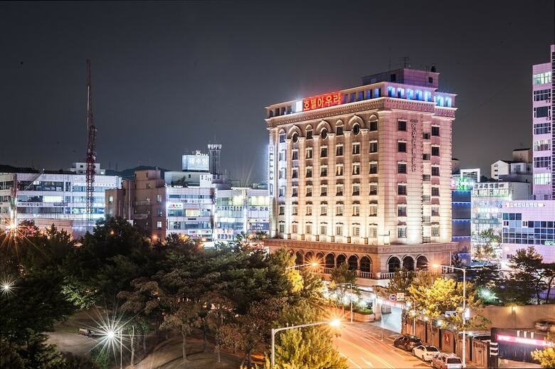Hotel Aura