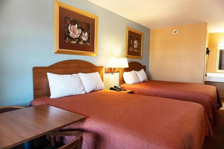 Hotel Laredo Executive Inn