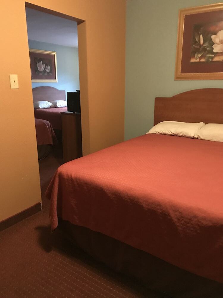 Hotel Laredo Executive Inn