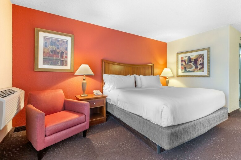 Hotel Holiday Inn Express Chicago-downers Grove