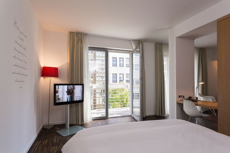 Grimms Hotel Berlin Mitte